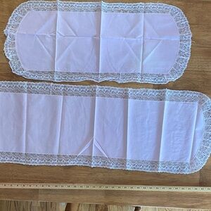 Vintage Pink Lace Table Runners